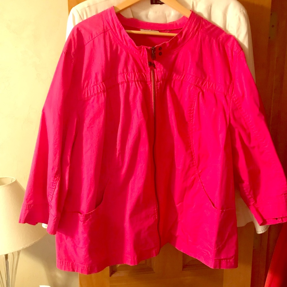 Avenue hot pink blazer